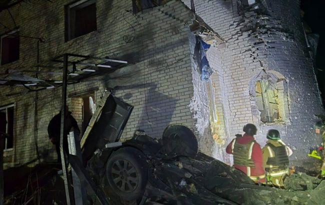 Росія вдарила авіацією по Сумах: поранені двоє дітей і жінка