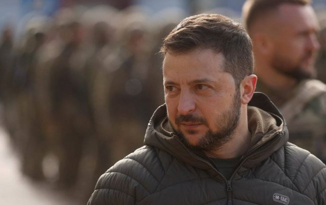 Дивіться, як у Херсоні вітають Зеленського: емоційні фото і відео