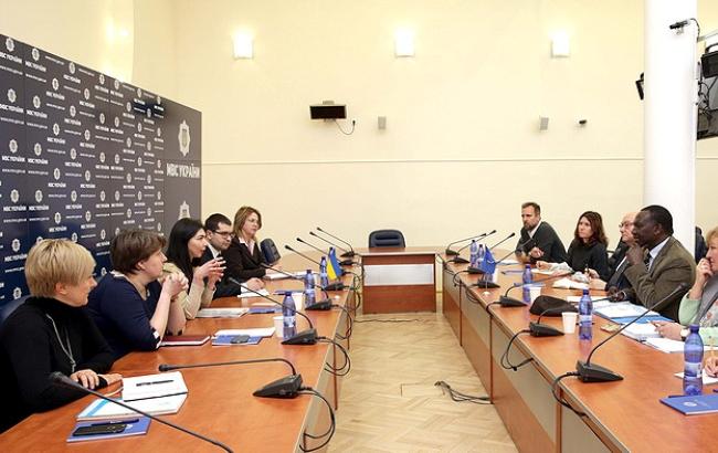 В Украине зарегистрировано более 3 тысяч беженцев