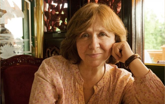 Нобелевскую премию по литературе получила уроженка Украины