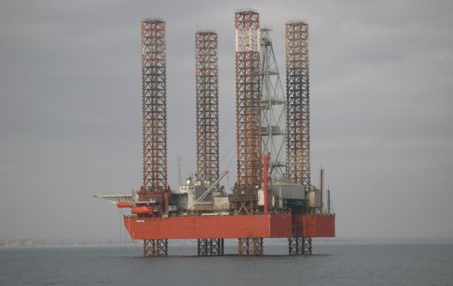 Пограничники зафиксировали буровые работы РФ на морском шельфе Украины