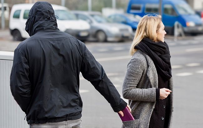 Ограбление в стиле экшн: в Днепре вор убегал от копов на маршрутке (фото)