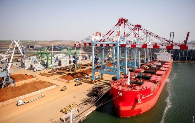 В Польше намерены помочь Украине в восстановлении торгового флота