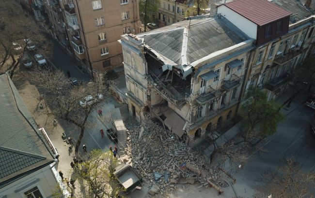 В центре Одессы обрушился старинный дом