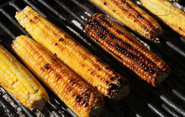 Смачна кукурудза в духовці - це просто: рецепт від учасника "МастерШеф"