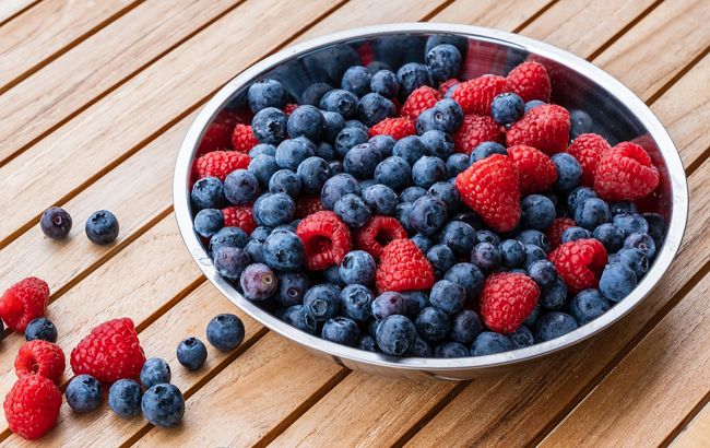 В Украине сезонная ягода побила ценовой рекорд: 400-500 гривен за кг