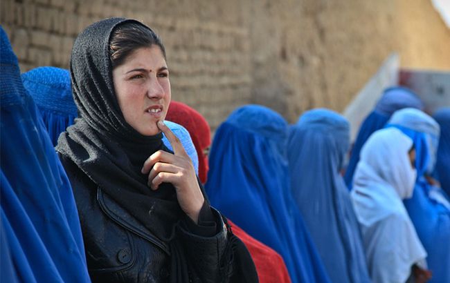 Правительство Дании запретило носить никаб и паранджу