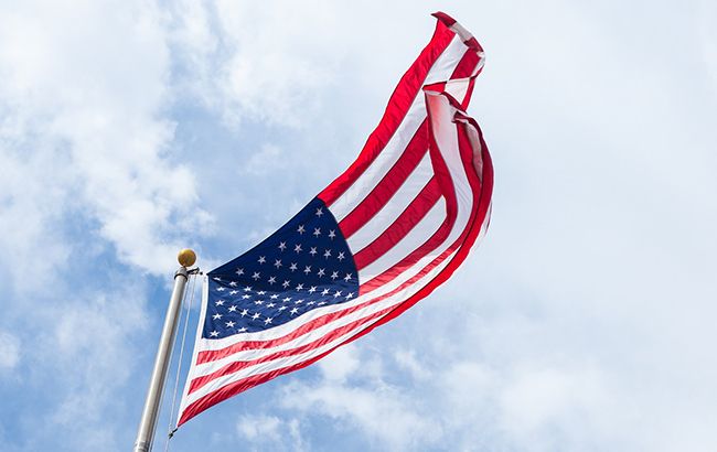 Американская компания предложила сотрудникам вживить микрочипы