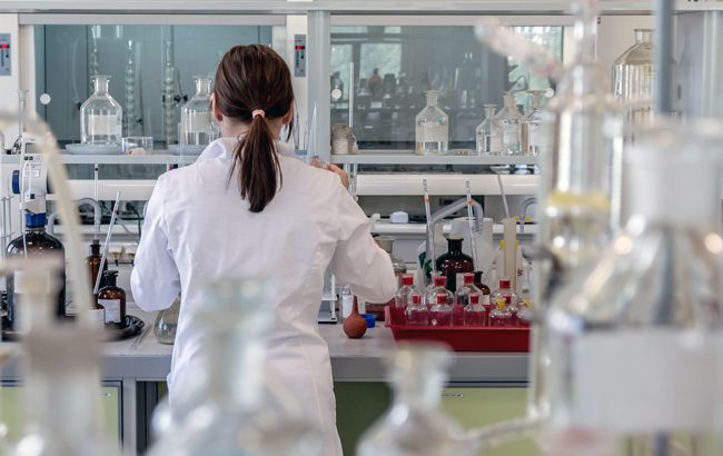 Больной дифтерией киевский школьник контактировал с 45 людьми