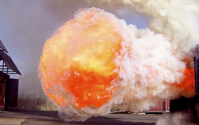 Во Франции в результате взрыва на фабрике пострадали трое рабочих