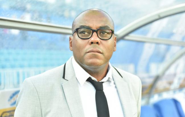 "Львов" расторг контракт с главным тренером по требованию ФФУ