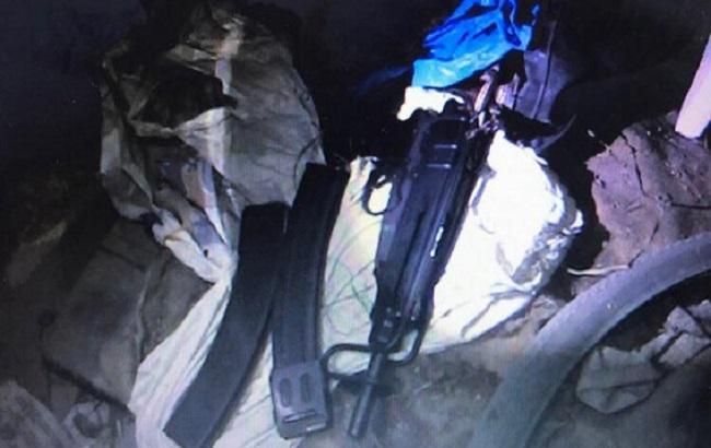 Под Тернополем полиция изъяла у местного жителя арсенал оружия