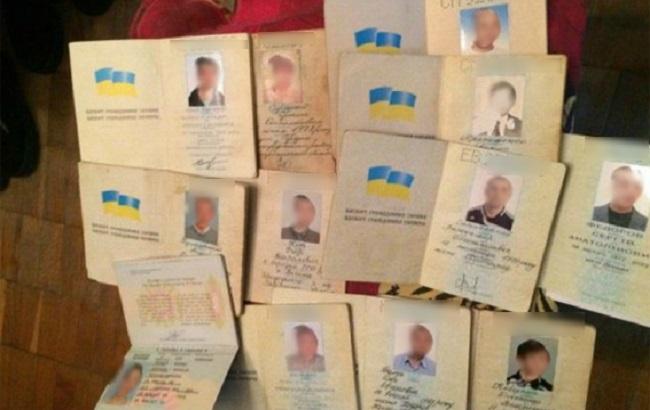 Во Львовской области руководителю подразделения ГМС дали 5 лет за легализацию иностранцев