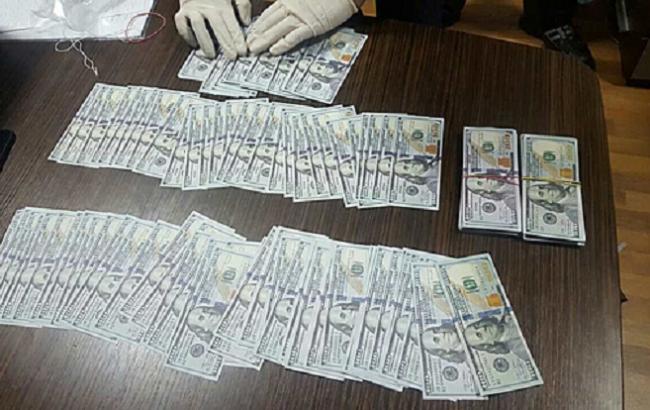 В Харькове руководство одного из заводов задержали за вымогательство 1,5 млн гривен взятки