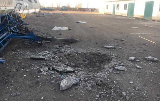 Ночью боевики обстреляли Талаковку, повреждена сельхозтехника