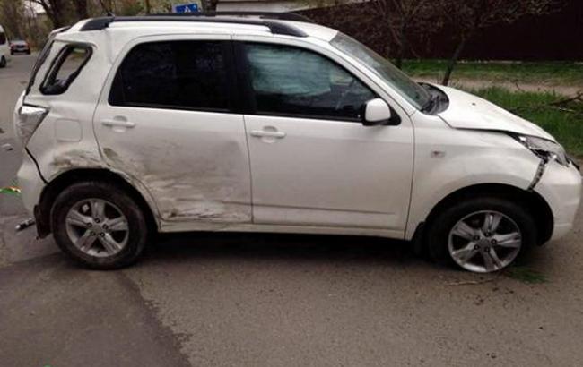 Под Киевом столкнулись два легковых авто, пострадал ребенок