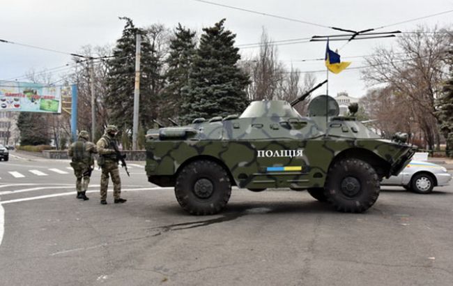 Боєць НГУ доставлений в госпіталь Маріуполя з вогнепальним пораненням в голову