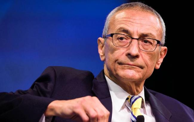 WikiLeaks опублікував нову частину листування глави передвиборної кампанії Клінтон