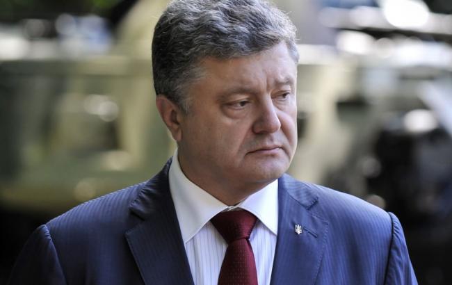 Порошенко одобрил сохранение рабочего места мобилизованного до 18 месяцев