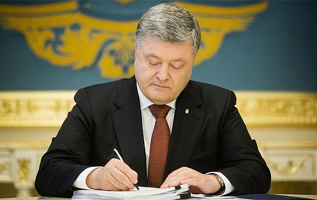 Порошенко дозволив проводити призов на службу до ДПСУ по мобілізації