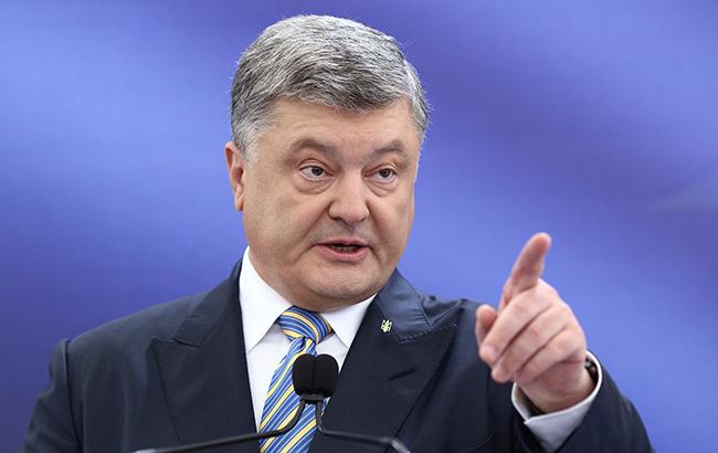 Порошенко пообещал, что финансирование Донецкой области останется приоритетом