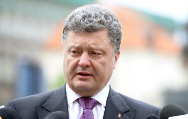 В Украине 600 военных моряков живут на кораблях, - Порошенко