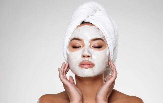 Як помолодшати на 10 років? Зробіть маску з двох копійчаних продуктів і ви не впізнаєте себе у дзеркалі