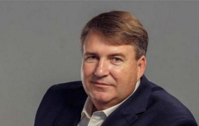 Керівник ФФМ має намір просити УЄФА відкликати Суркіса як представника України