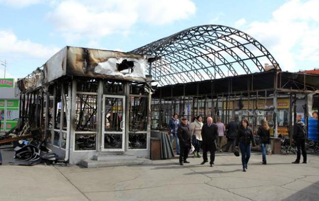 Пожар на Позняках: Один из входов в метро временно не будет работать