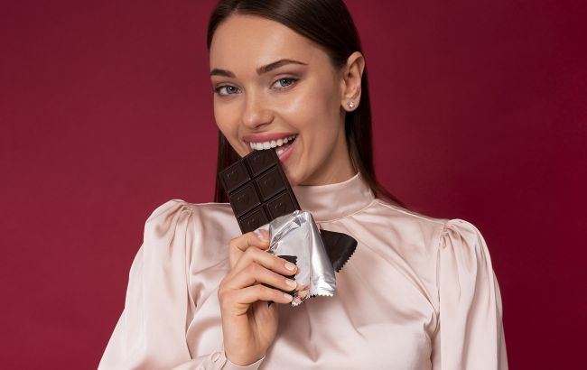 Що буде з тілом, якщо кожен день з'їдати цілу шоколадку?