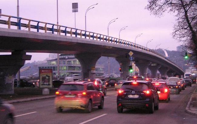 Пробки в Киеве достигли 7 баллов