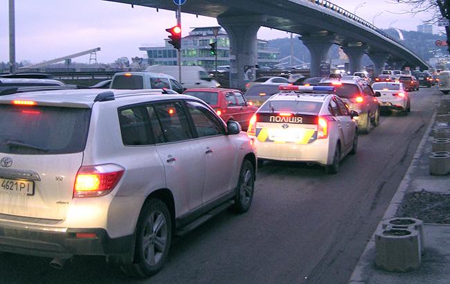 Затори у Києві досягли 7 балів