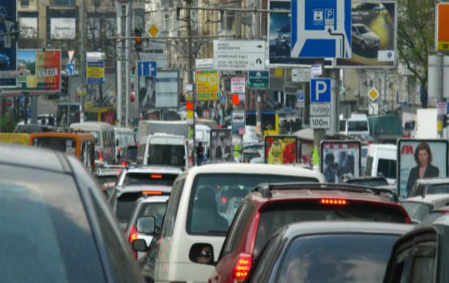 Пробки в Києві сягнули 8 балів