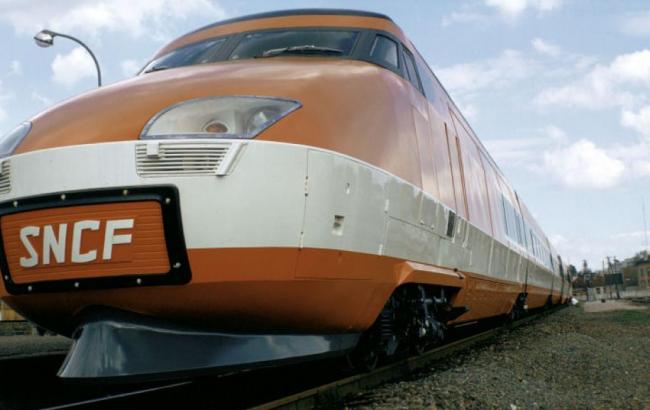 В результате аварии поезда на юге Франции пострадали около 60 человек