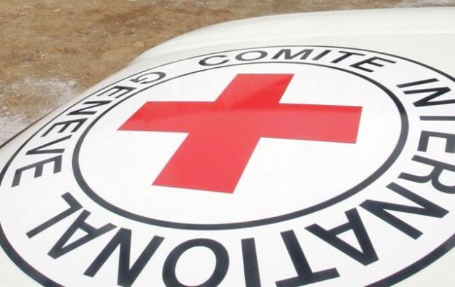 На окуповану територію Донбасу направили гумдопомогу з будматеріалами від МКЧХ