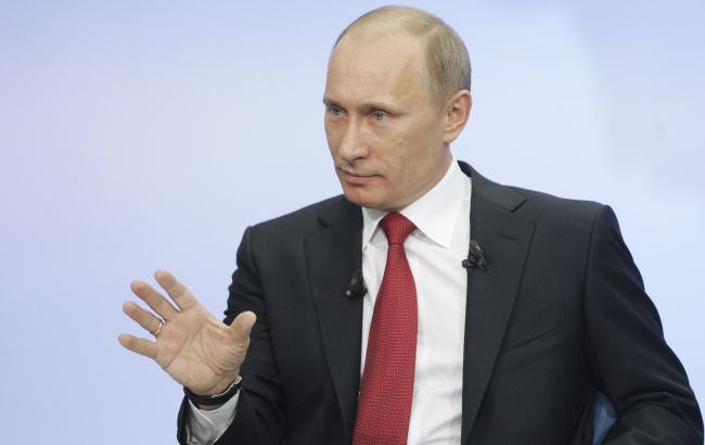 Путин продолжает отрицать вину РФ в уничтожении гумконвоя в Сирии