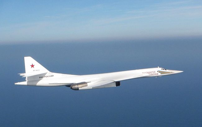 Британские ВВС перехватили пару бомбардировщиков РФ