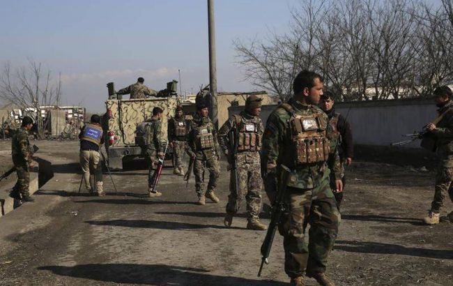 Главная военная база США и НАТО в Афганистане попала под ракетный обстрел