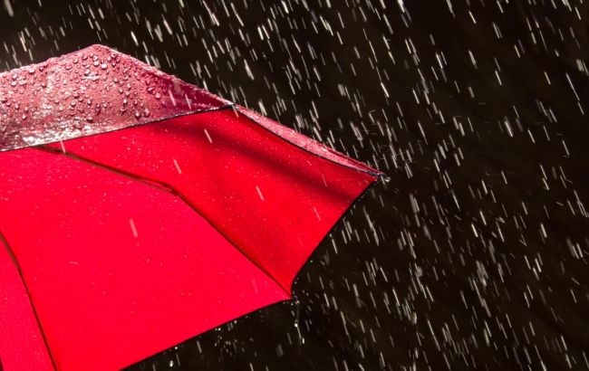 Погода на сегодня: на всей территории Украины дожди, температура до +27