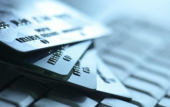 Кредиты онлайн на карту: плюсы оформления