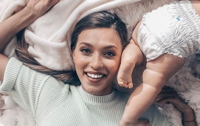 "Работа в команде": Регина Тодоренко разоткровенничалась о материнстве