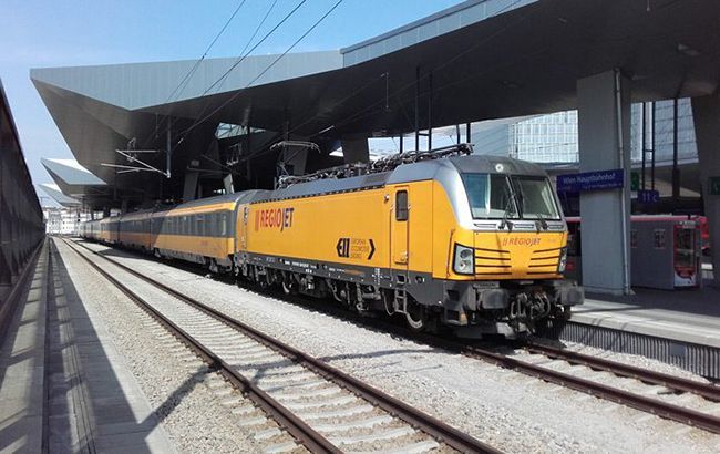 Чеський ж/д оператор подав заявку на запуск поїздів в Україну