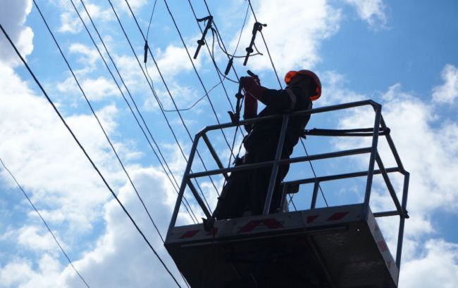 В пяти областях из-за непогоды обесточены 112 населенных пунктов