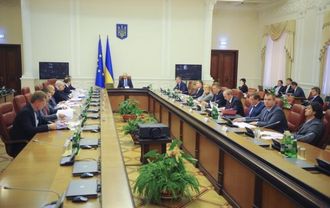 Кабмін розпорядився ліквідувати три шахти