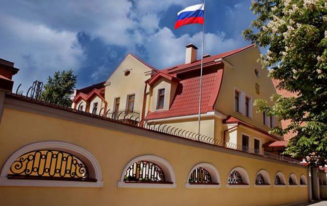 В Харькове консульство РФ охраняют бойцы Нацполиции и Нацгвардии