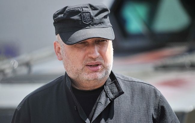 Эффективность войск на учениях "Запад-2017" уменьшилась из-за непогоды, - Турчинов