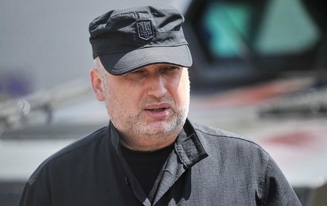 Турчинов назвал начальника Генштаба одним из ответственных за пожар на складах в Калиновке
