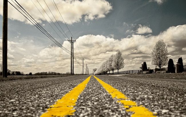 З Дніпра в Берлін: захоплююча подорож українців на саморобному електрокарі