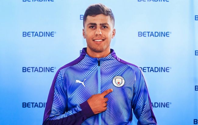 "Манчестер Сити" совершил рекордный для клуба трансфер