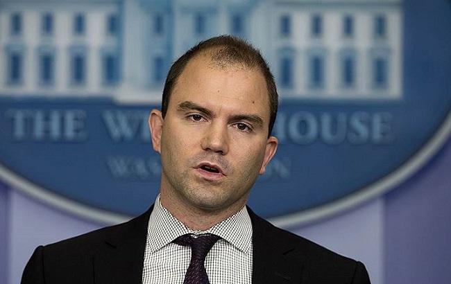 Белый дом: Россия "изолировала сама себя"